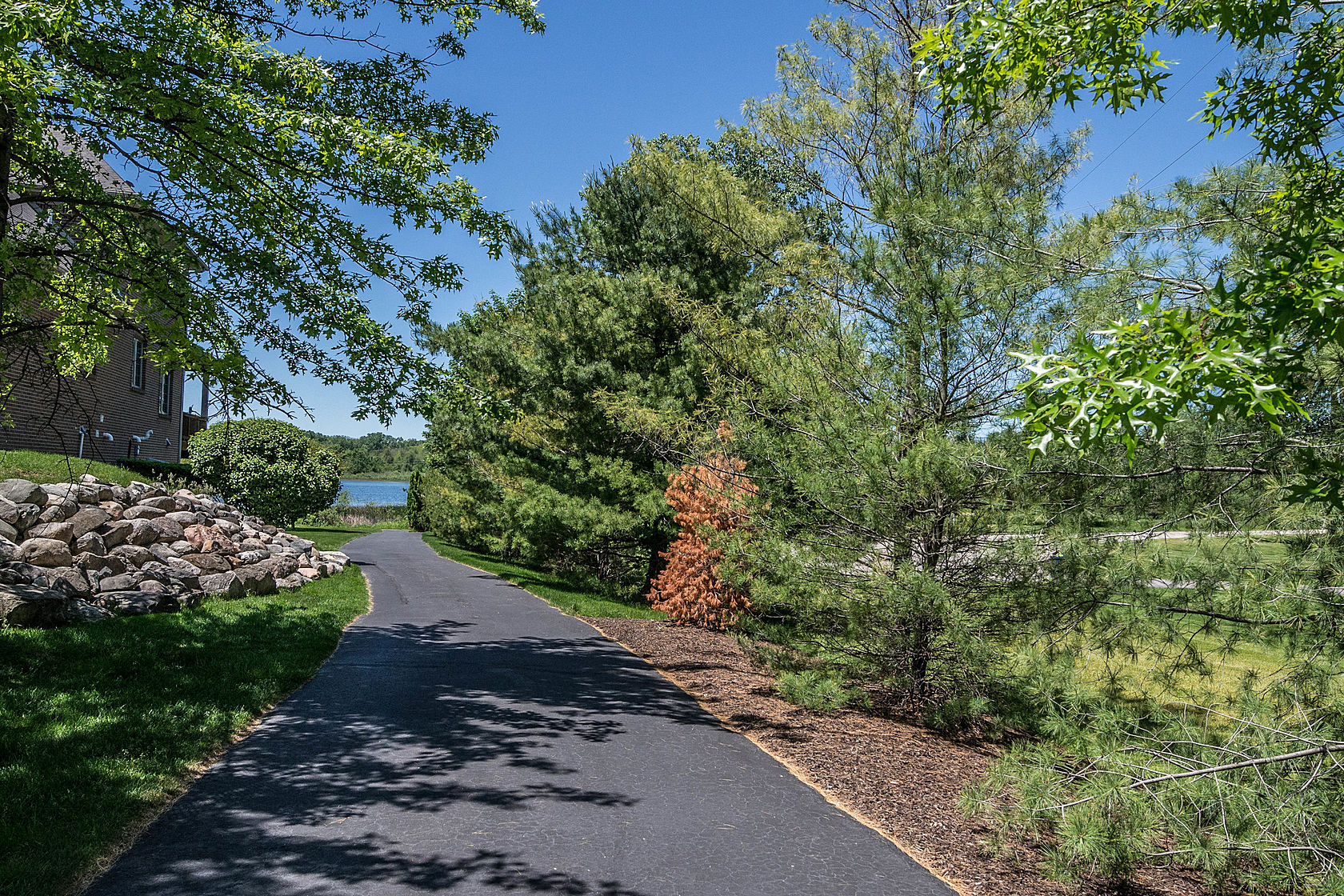 Walking trail in Pine Creek