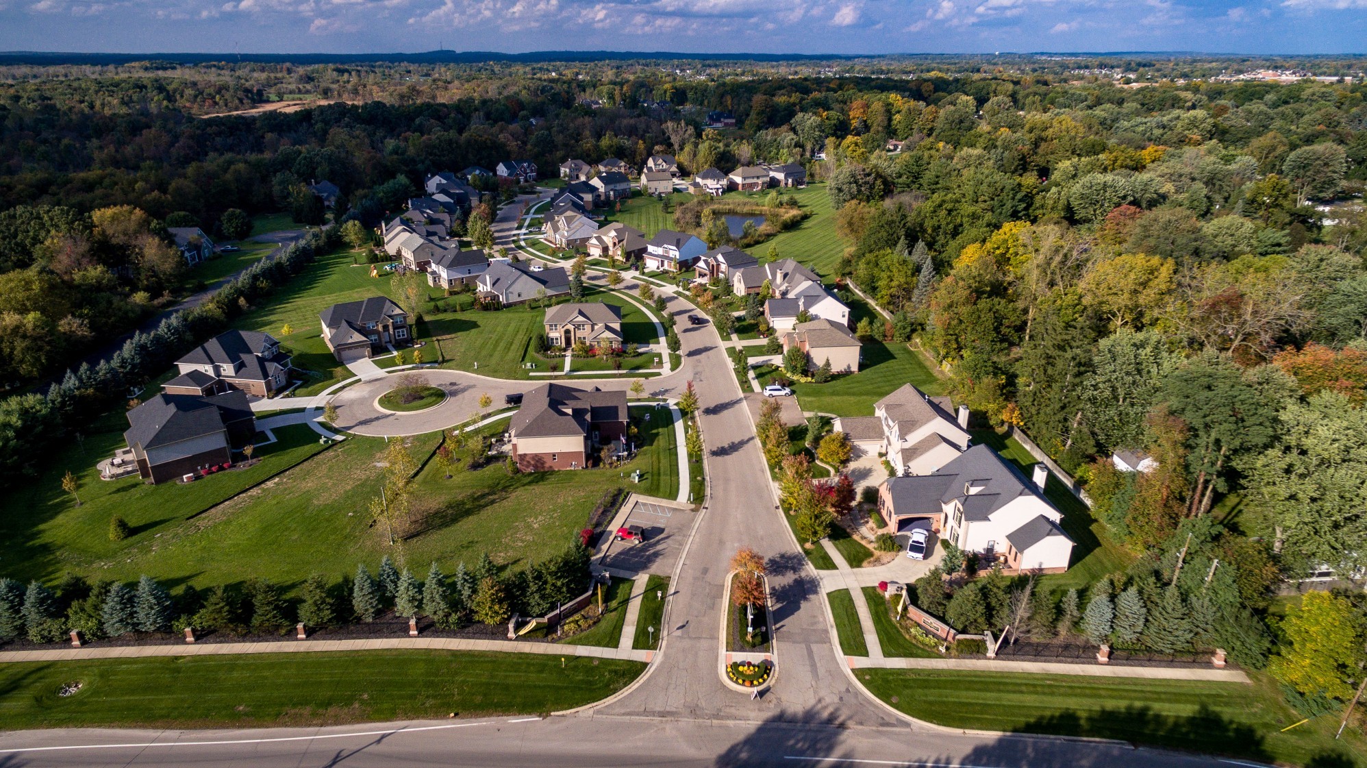 Aerial overview of Charleston Park South Lyon